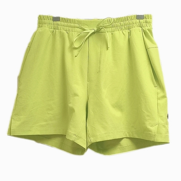 lululemon athletica Pants - 🍋 LULULEMON BRIGHT NEON GREEN RUNNING SHORTS WITH MESH LINING